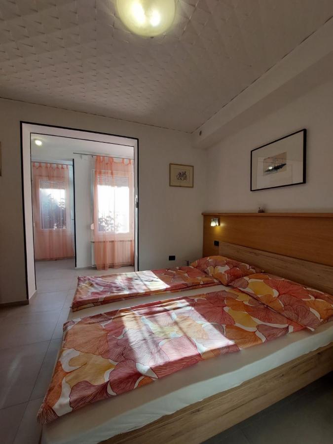 Apartmani Gamboc + experience&discounts Umag Extérieur photo